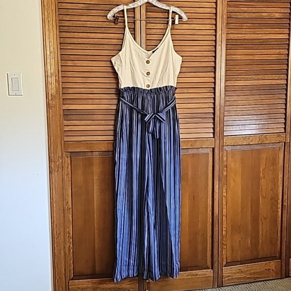 NWT Lily Rose Button Front Paper Bag elastic waist jumpsuit V-neck 1 piece Large - Picture 4 of 11